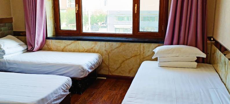 饶河鑫南山宾馆图片