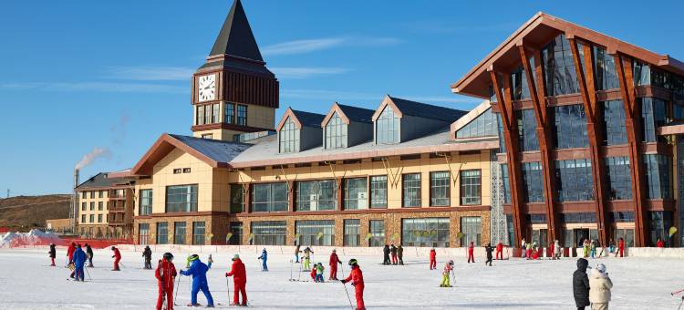 乌兰察布日光草原大河湾度假酒店图片