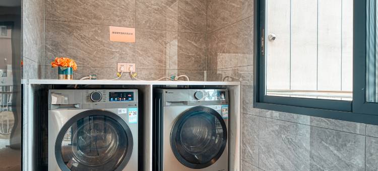 康健城智慧酒店(泸州金融中心西南医科大学附属医院店)图片