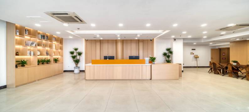 菲曼之星电影电竞民宿酒店(湖州市衣裳街店)图片