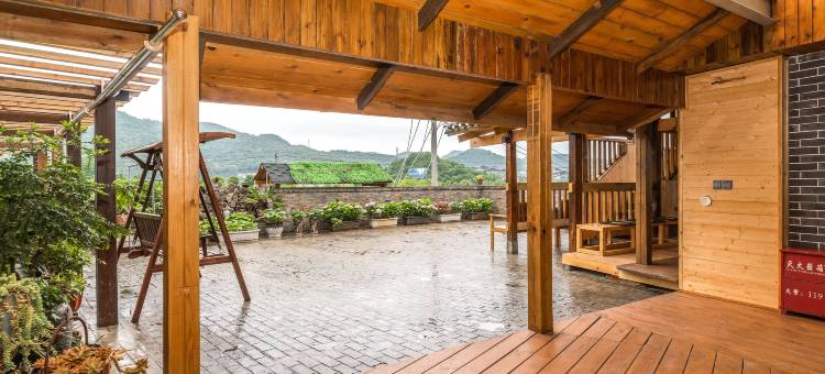 贵阳青岩古镇观雨轩客栈图片