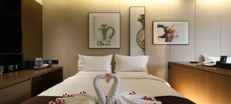 陕西文物精品酒店(钟楼回民街店)图片