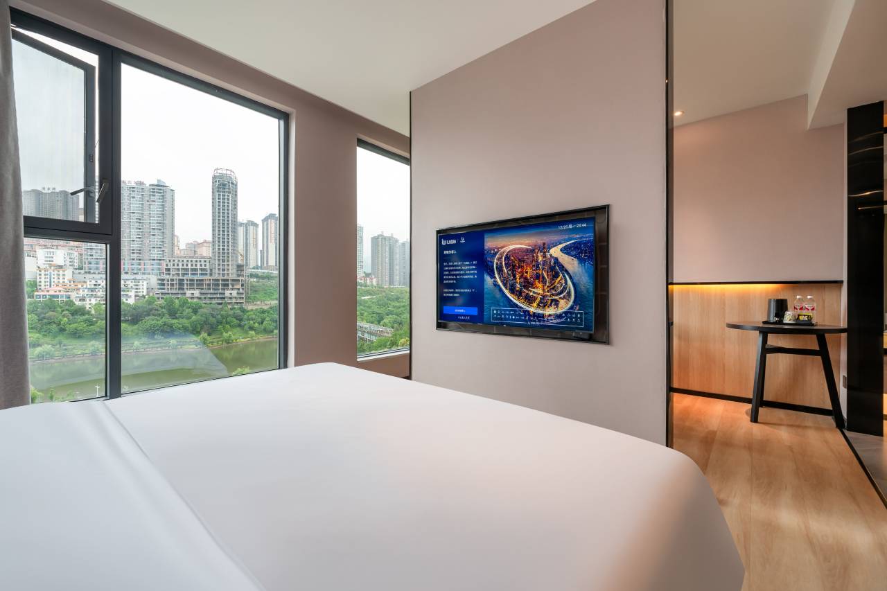 IU酒店(盘州东湖公园红果小广场店)图片