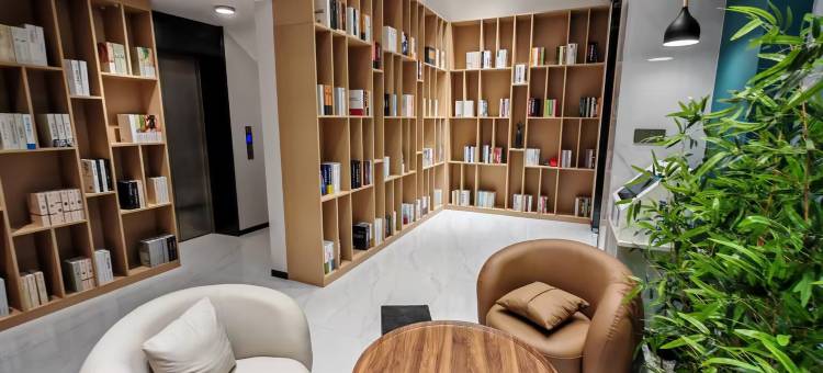 xbed希酒店(泉塘电力职业学院店)图片