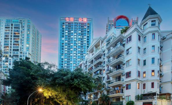 hotel overview picture