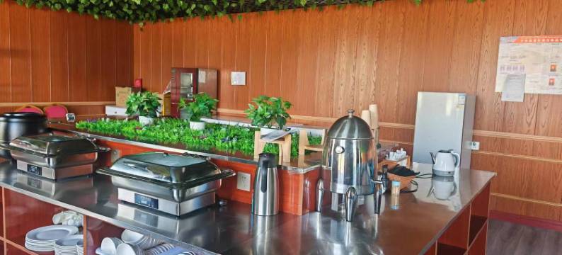 都市花园酒店(甘孜县格萨尔王城店)图片