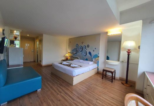 The Pacific Cool Chic Hotel Overview