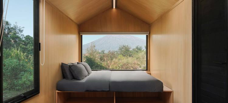 龙目岛林贾尼山博博客宾(Bobocabin Gunung Rinjani, Lombok)图片