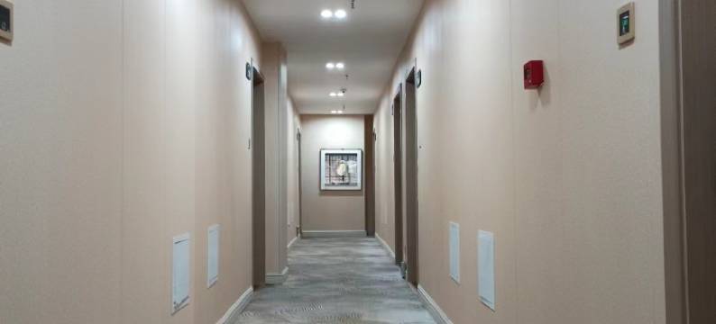 东兴海城商务酒店图片