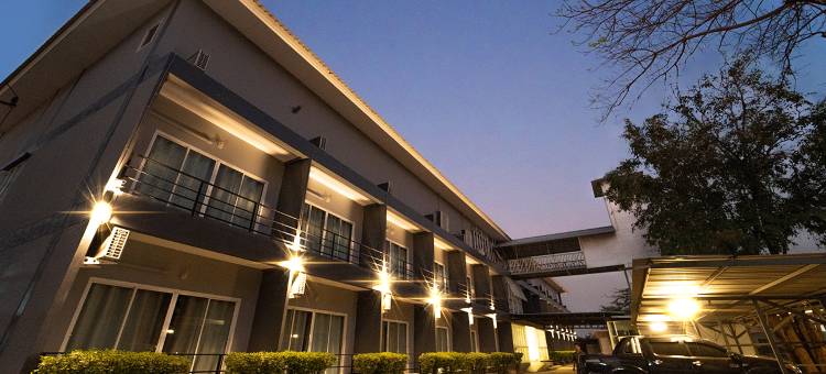 B2 那空沙旺精品&经济酒店(B2 Nakhon Sawan Boutique & Budget Hotel)图片