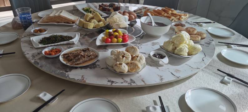 呼伦贝尔吉祥雅居民宿(海拉尔成吉思汗广场店)图片