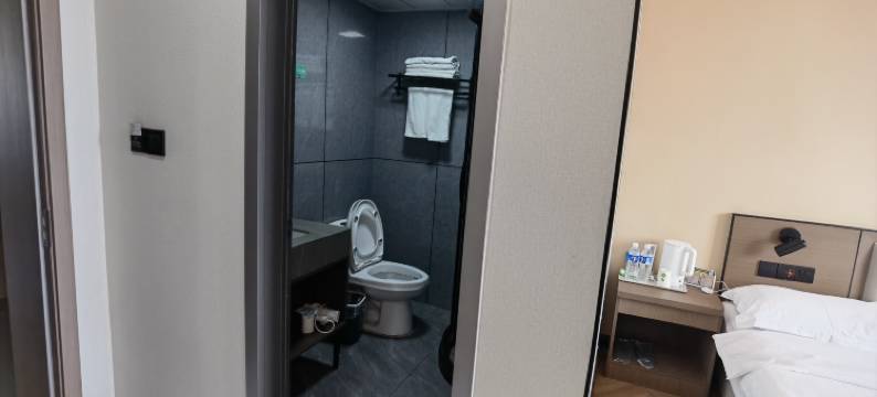 艾森电竞酒店(惠民县第二中学店)图片