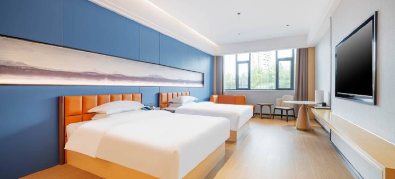 龙泽惠理国际酒店(奎屯汇嘉时代购物中心店)图片