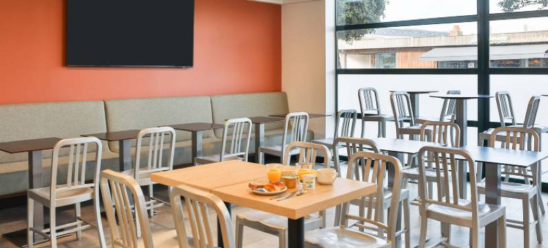 莱萨布勒多洛讷中心车站B&B住宿加早餐酒店(B&B Hotel les Sables-d'Olonne Centre Gare)图片