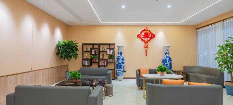 亚美酒店(安庆七街高铁站店)图片