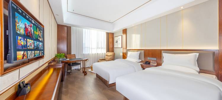 富华瑞德国际酒店(火车站万达店)图片