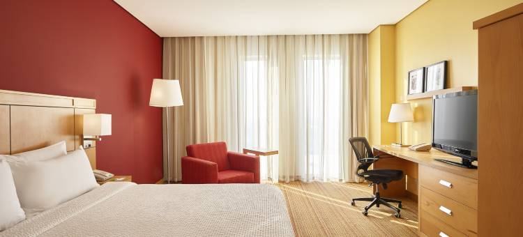 莱昂波利弗拉姆万怡酒店(Courtyard Leon at the Poliforum)图片