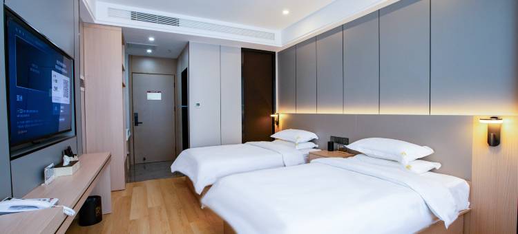 云栖酒店(独山子独库公路零起点店)图片