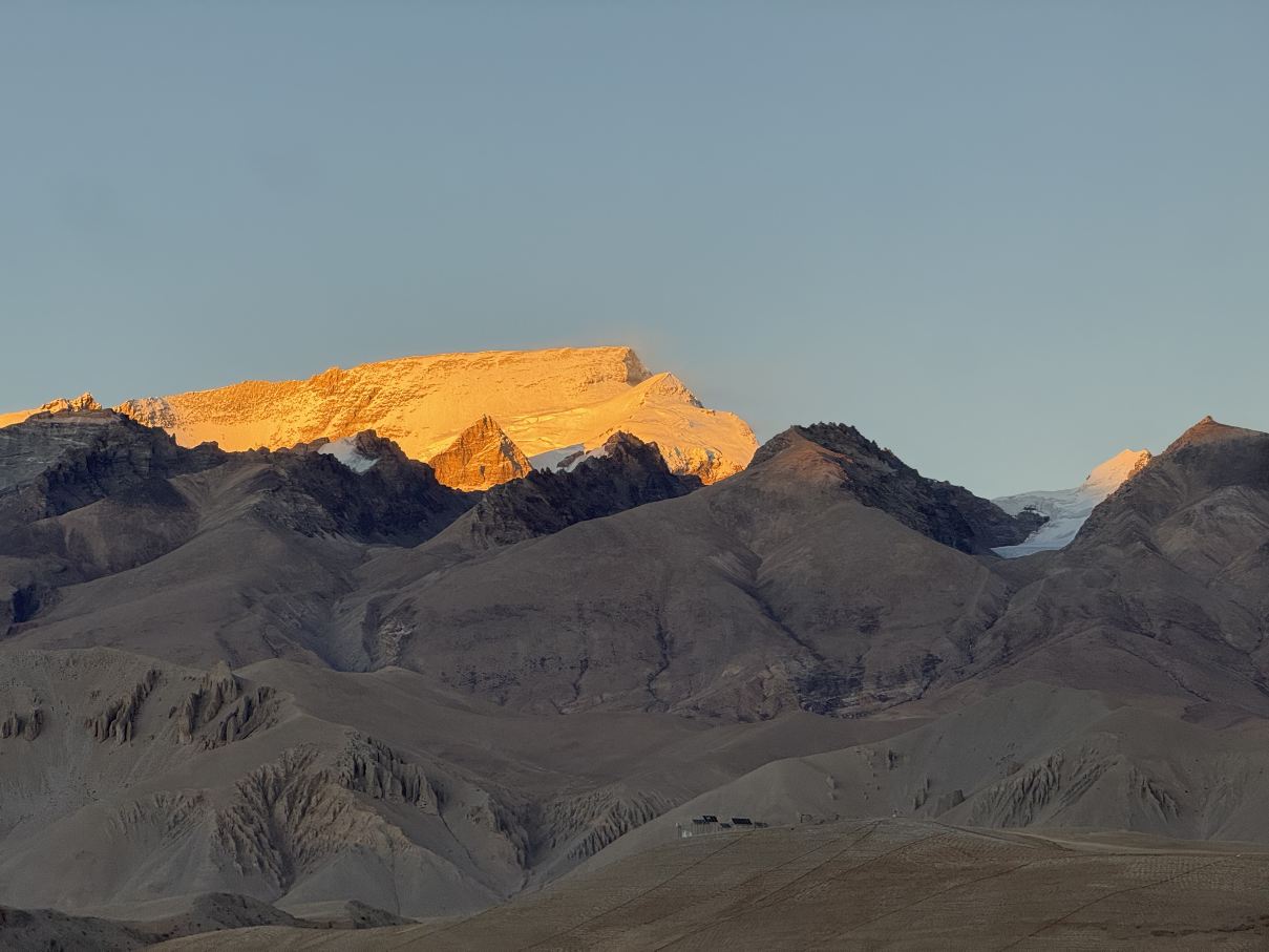 偶遇雪山·阔窗观景双床房(零压床垫+地暖+加湿器)