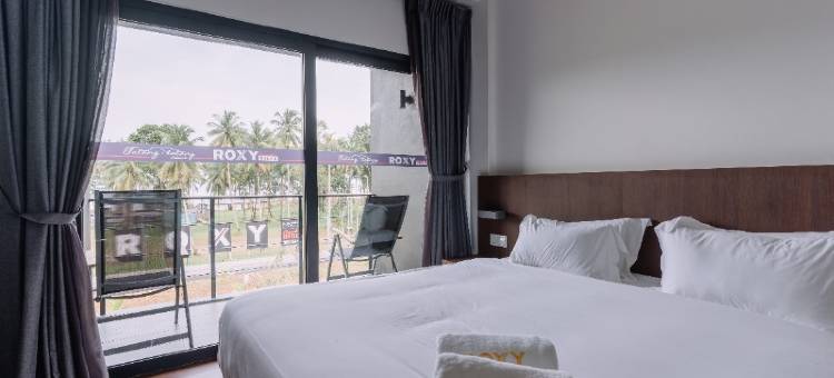 罗克西-塞马坦别墅和联排别墅(Roxy Sematan Villa & Townhouse)图片