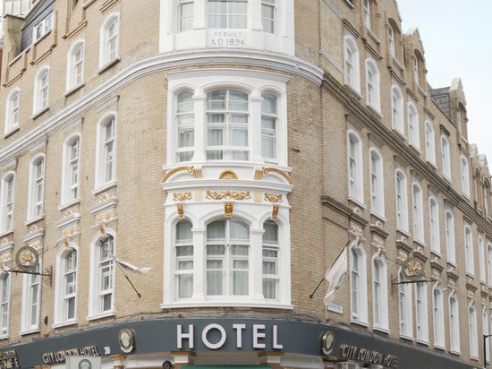 伦敦城市酒店