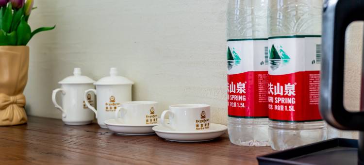 拉萨诺拉酒店(八廓街大昭寺店)图片
