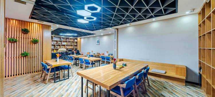 如家·UP华驿精选酒店(唐山北新道八方购物广场店)图片