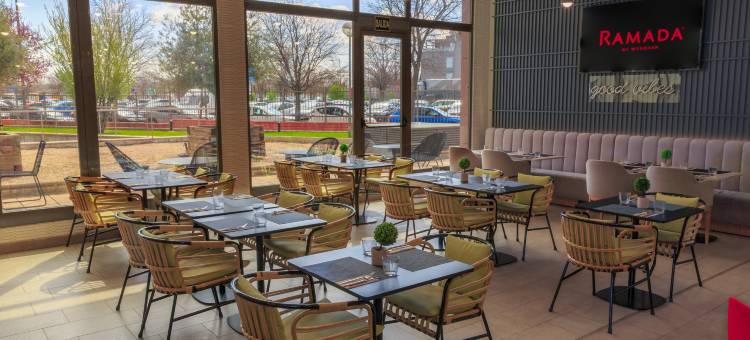 马德里赫塔费华美达温德姆酒店(Ramada by Wyndham Madrid Getafe)图片