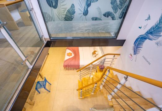 Muen LOFT Light Luxury Apartment (Qingdao North Railway Station Yongnian Road Subway Station) Hotel Overview