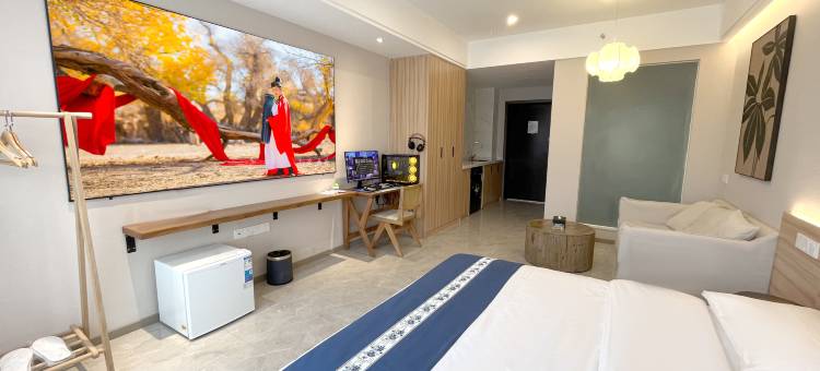 天悦悟空电竞酒店(高铁北站内江职业技术学院店)图片