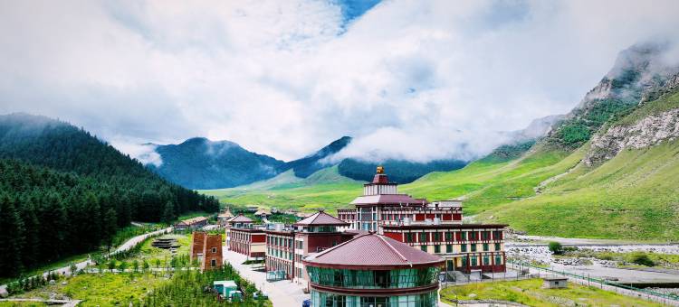 冰沟河绿洲心居图片