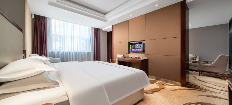 乌苏渝龙大酒店图片