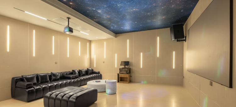 璞宿溪山·Moonbay Starry·星空泳池美居(月亮湾风景区店)图片