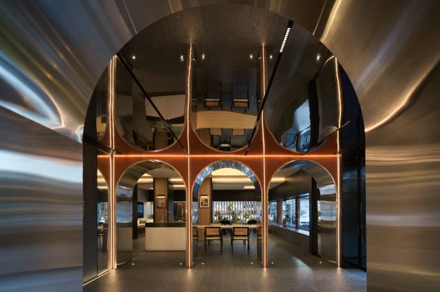 SFEEL设计师酒店(景德镇人民广场陶阳里店)图片