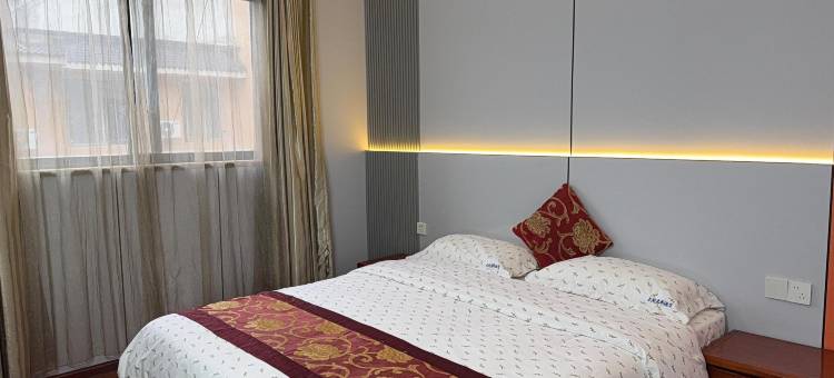 崇州名阑商务酒店(比亚迪广场店)图片