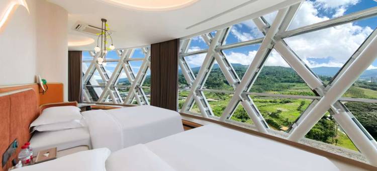 雅安雅鱼塔悦尔酒店图片