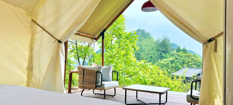 施秉星云小屋(军团黑冲战斗遗址店)图片