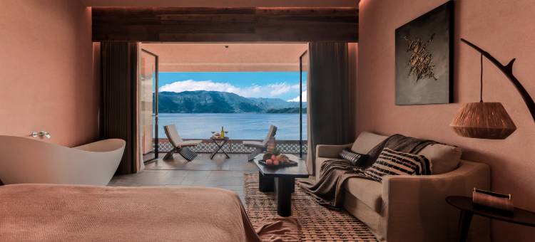 泸沽湖喜雾屿湖景设计师酒店图片