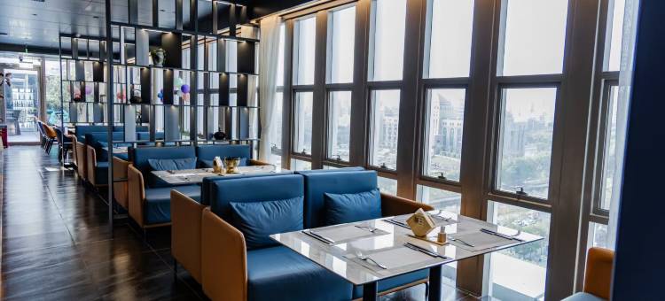 正盛红谷酒店(广州融创文旅城花都广场地铁站店)图片