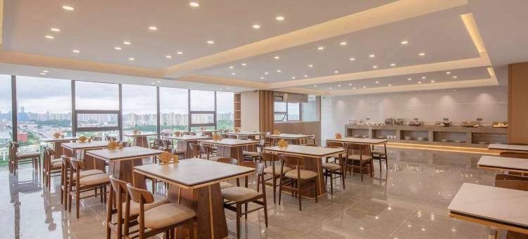 曼迪嘉酒店(贵阳白云北高铁站绿地新都会店)图片