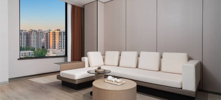 和静陌然酒店图片