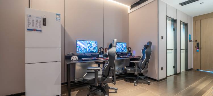 爱电竞酒店(天津北辰区政府果园南道地铁站店)图片