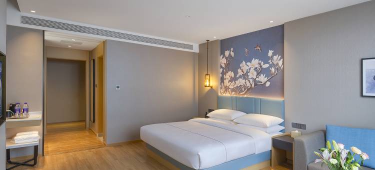 白玉兰酒店(平南中心广场店)图片