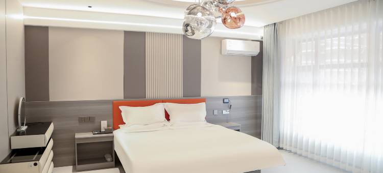 孙吴逸庭商务酒店图片