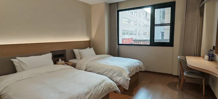 易美酒店(科技学院店)图片