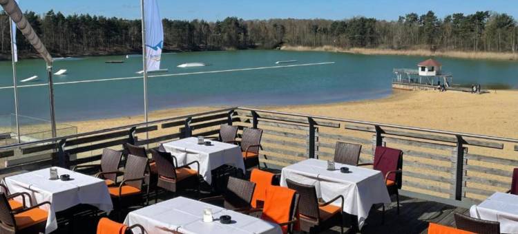 伯恩斯泰恩瑟酒店(Bernsteinsee Hotel & Ferien by Palette Resorts)图片