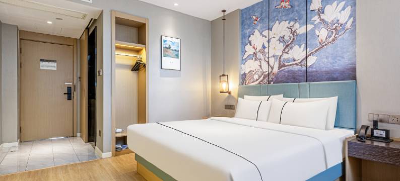 白玉兰酒店(枣庄高铁站六盘山路店)图片