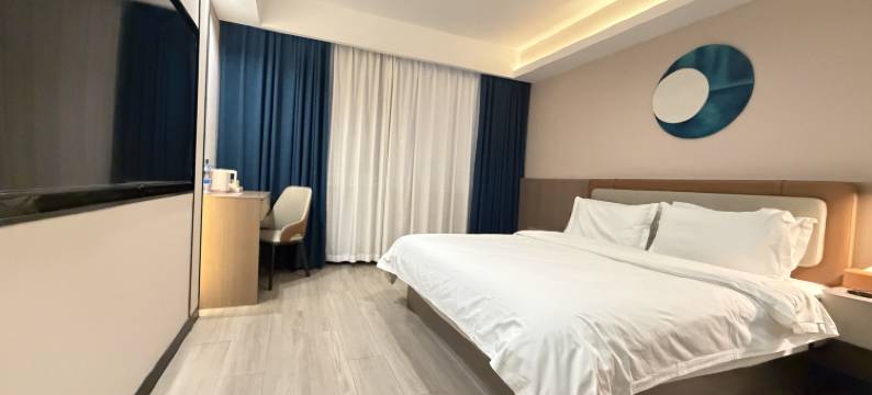 悦云居酒店(常熟市中心招商城店)图片