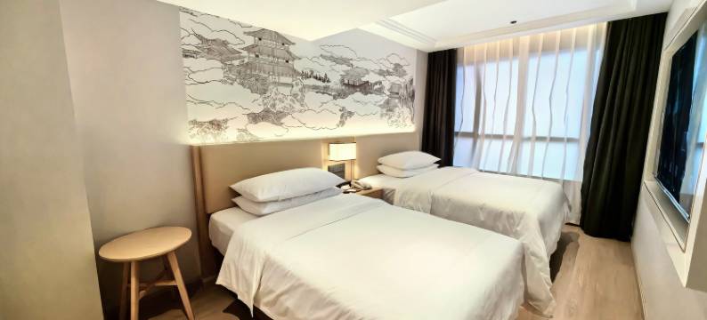 非繁云居酒店(贵阳白云区云泰广场店)图片