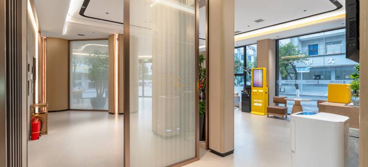 艺龙安云酒店(鹰潭农博城店)图片